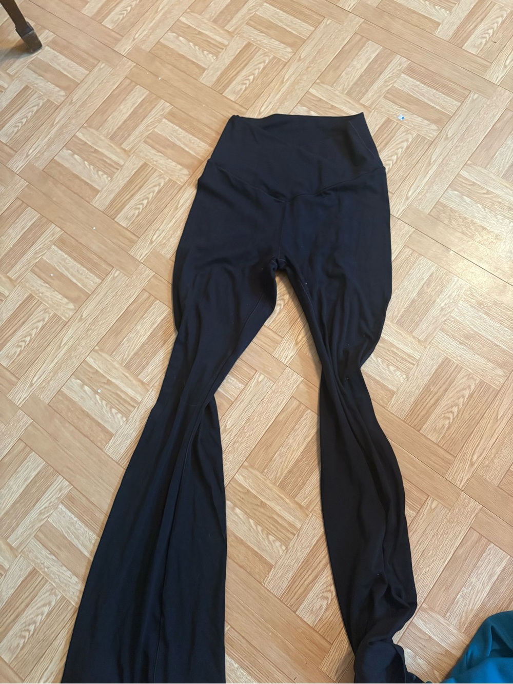 aerie Black Flare Yoga Pants